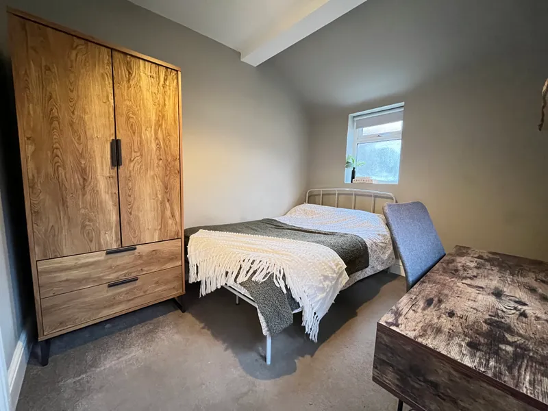 Modern 6 Bed + 2.5 Bath Student House // Jul 2026 - Image 17